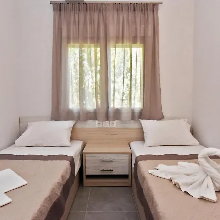 Kontogiannis - Nea Potidea Halkidiki Apartment Metokhion Patriotikon